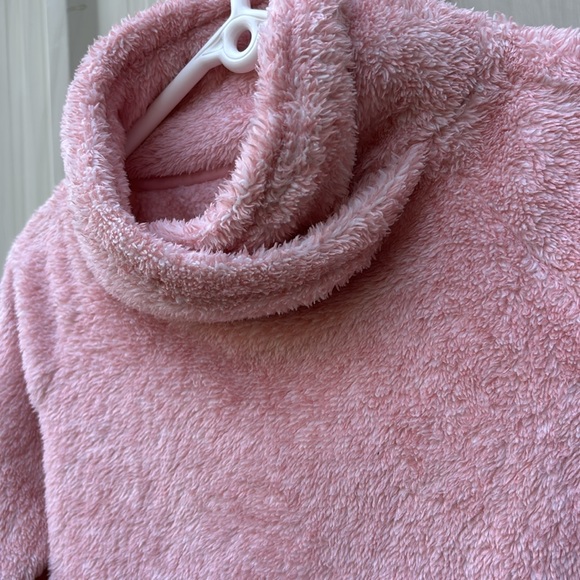 NWT O’Neill pink fleece Sherpa top. - Picture 4 of 9